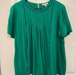 Emerald Women's Short Sleeve Top